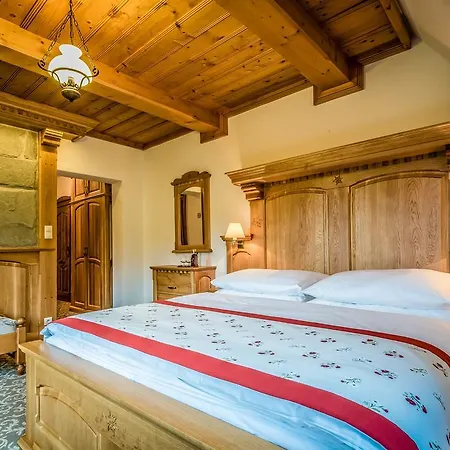 Affittacamere Viktória 3*
